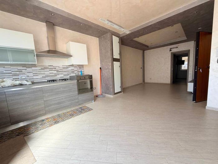 Appartamento trilocale in vendita in Via Cosimo Contorno, Centro, Bagheria