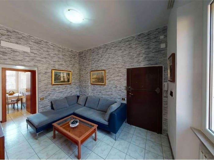 Appartamento trilocale in vendita in Via Varesina, Camerlata Rebbio, Como