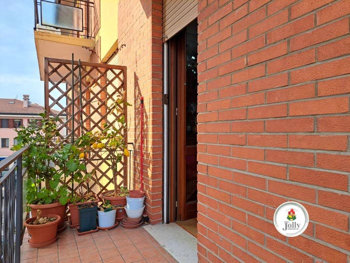 Appartamento quadrilocale in vendita in Via Enrico Caterino Davila, Piove di Sacco