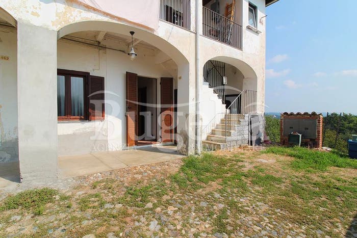 Appartamento bilocale in vendita in Via Novembre, Ronco Biellese