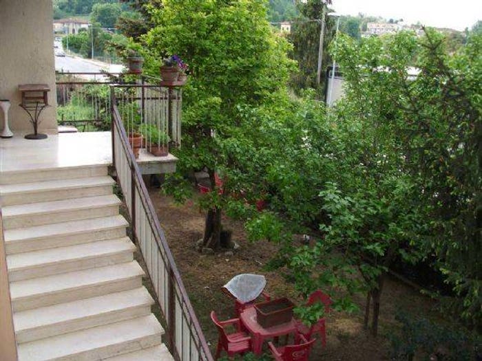 Casa con 5 locali in vendita in Figline Valdarno, Figline e Incisa Valdarno