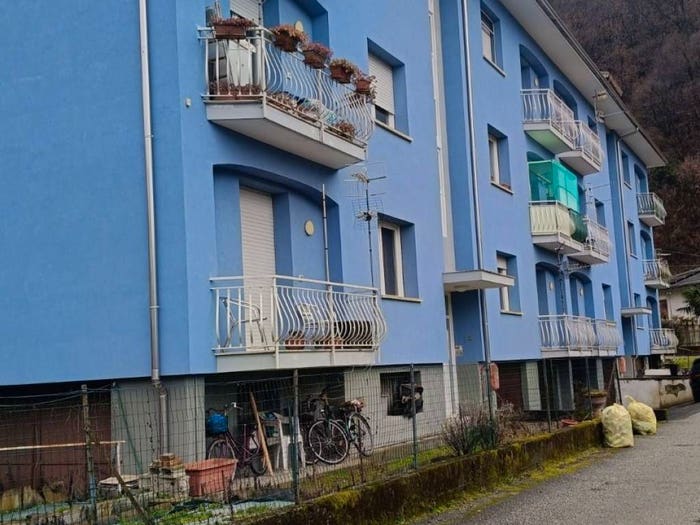 Appartamento trilocale in vendita in Via Partigiani, Centro, Gravellona Toce
