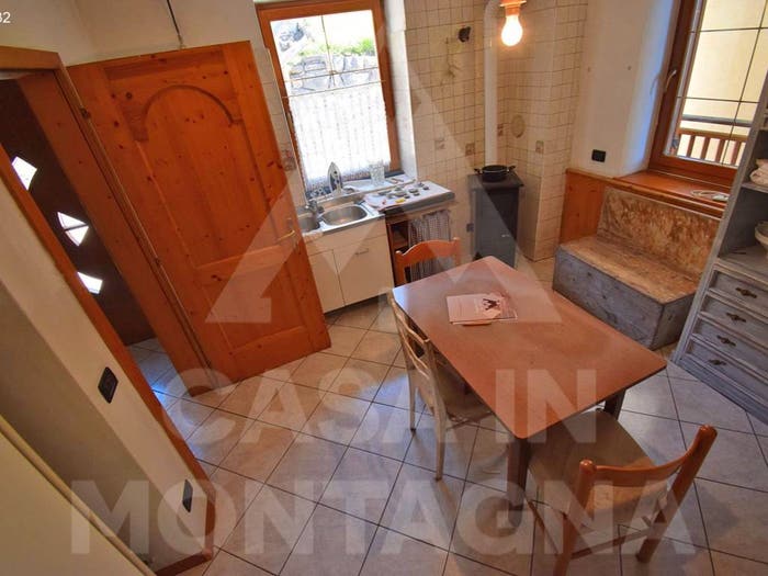 Appartamento trilocale in vendita in Frazione Dorà, Dorà, Valfloriana