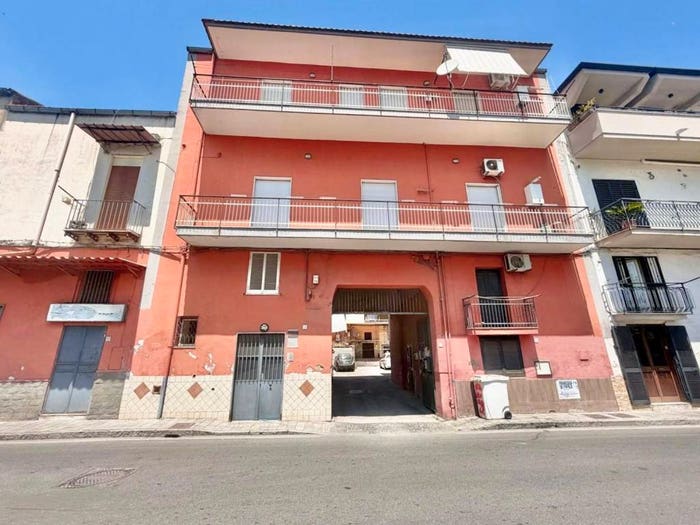 Appartamento trilocale in vendita in Via San Gioacchino, Centro, Acerra