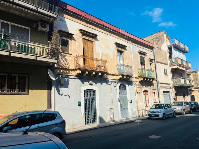 Casa con 6 locali in vendita in Via Pidatella, Picanello, Catania