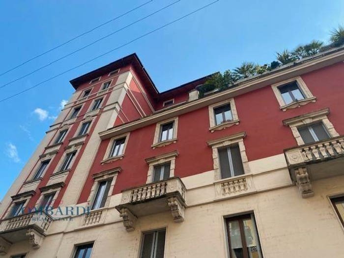 Appartamento trilocale in affitto in Via Spartaco, Cadore, Milano