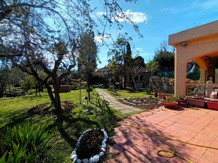 Casa con 6 locali in vendita in Impruneta