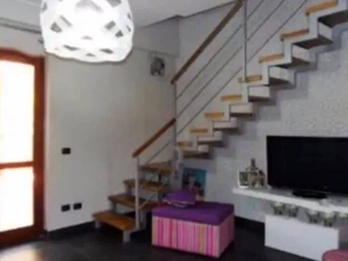Appartamento con 6 locali in vendita in Via Catauli n, San Leucio Briano, Caserta