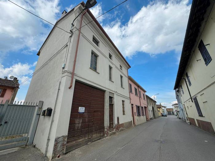 Casa con 5 locali in vendita in Via Giacomo Matteotti, Centro, Pieve del Cairo
