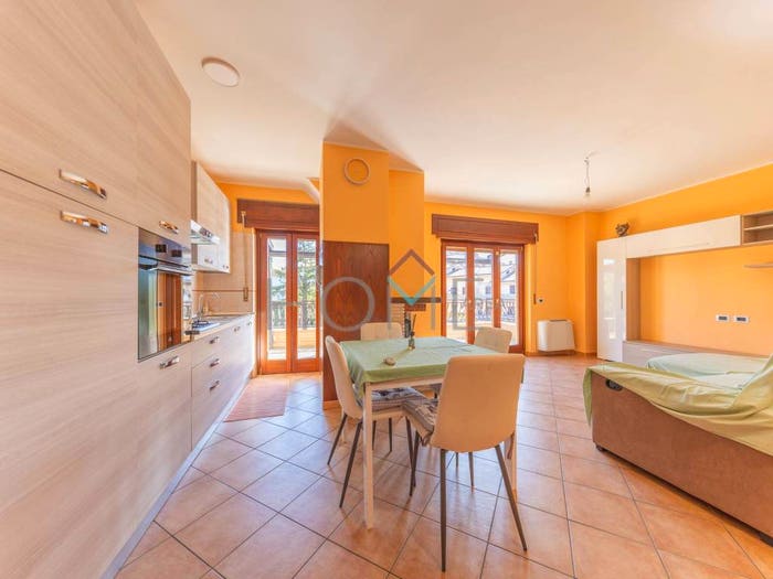 Appartamento trilocale in vendita in Via Reatina, Centro, Mentana