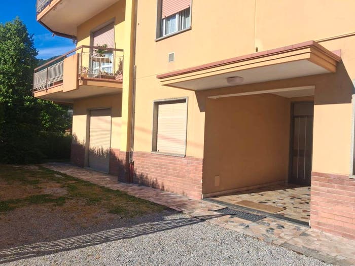 Appartamento trilocale in vendita in Viale Giuseppe Verdi, Centro, Carenno