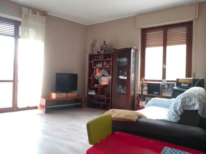 Appartamento trilocale in vendita in Spalto Borgoglio, Borgo Rovereto Piscina, Alessandria