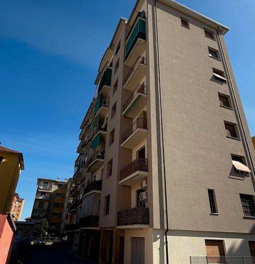 Appartamento quadrilocale in vendita in Via Felice Cavallotti, Novi Ligure