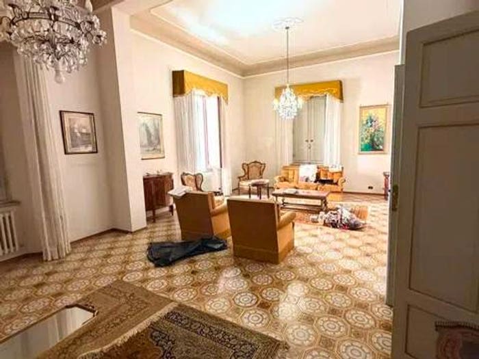 Casa con 6 locali in vendita in Centro, Piombino