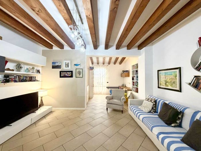 Casa quadrilocale in vendita in Via Galileo Galilei, Baraccon Sant'Agostino, Albignasego