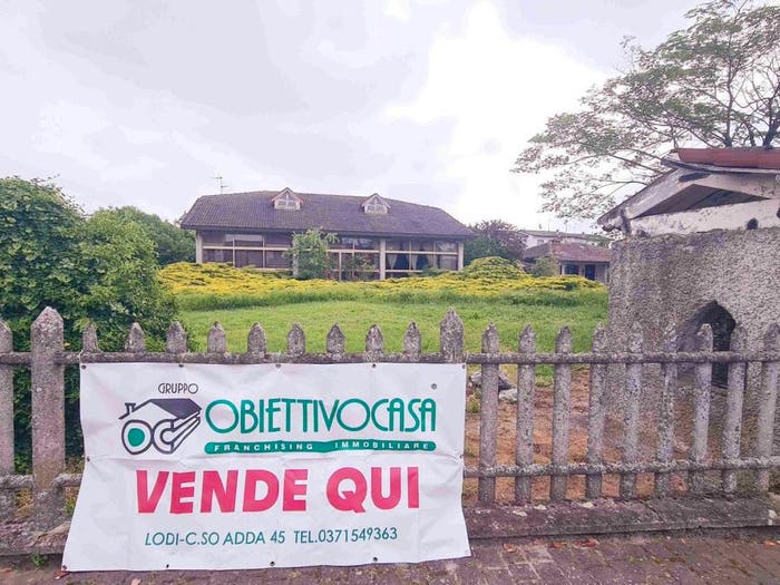 Casa quadrilocale in vendita in Via Roma, Ossago Lodigiano