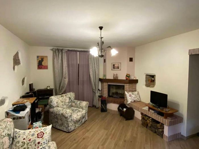 Casa quadrilocale in vendita in Via Croce Di Stazzana SNC, Castelnuovo di Garfagnana