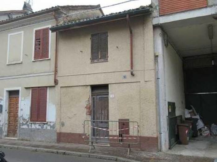 Appartamento con 5 locali in vendita in Via Garibaldi, Ferrera Erbognone