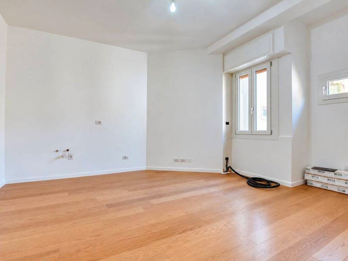 Appartamento bilocale in vendita in Via Teodosio, Casoretto, Milano