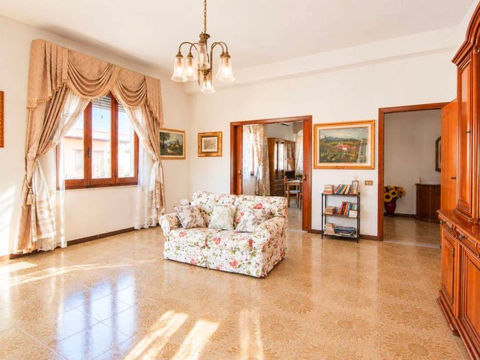 Appartamento quadrilocale in vendita in Via San Francesco d'Assisi, Monserrato