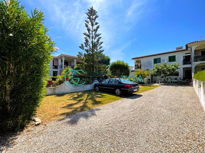 Appartamento con 5 locali in vendita in Via Togliatti, Martinsicuro