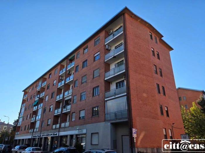 Appartamento trilocale in vendita in via Bradac, Centro, Chivasso