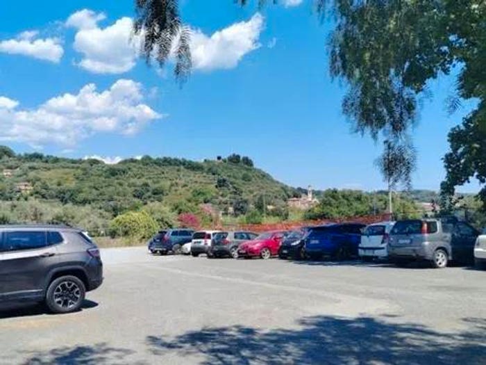 Appartamento trilocale in vendita in Borgo Degli Erchi, Albisola Superiore