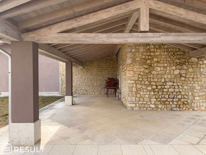 Casa con 6 locali in vendita in Via Scussat, Aviano Castello, Aviano