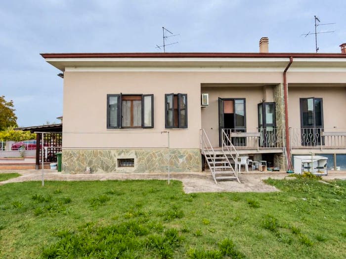 Casa trilocale in vendita in Strada Spinosa, Spinosa, Porto Mantovano