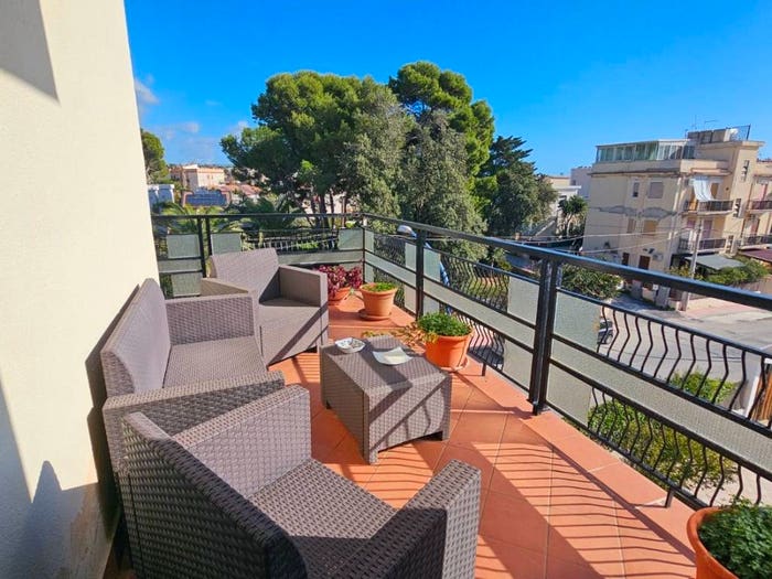 Appartamento trilocale in vendita in Via Dei Giardini, San Leone Villaseta Villaggio, Agrigento