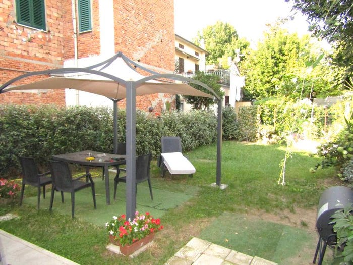 Casa con 6 locali in vendita in Centro, Agliana