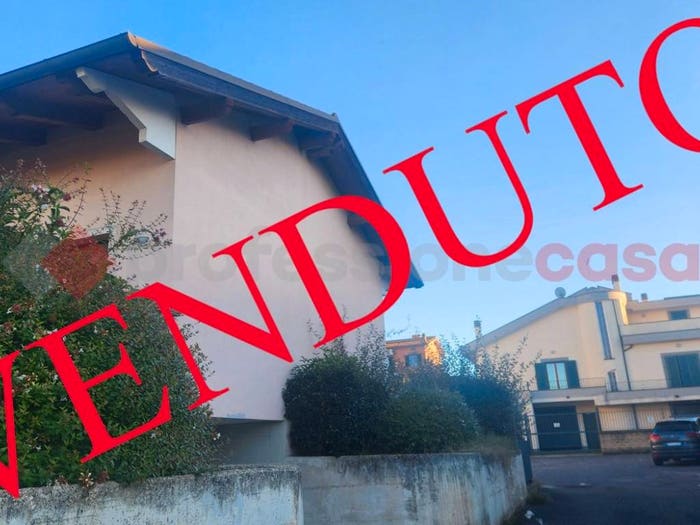 Appartamento quadrilocale in vendita in Via Casale Ente Maremma, Mazzano Romano