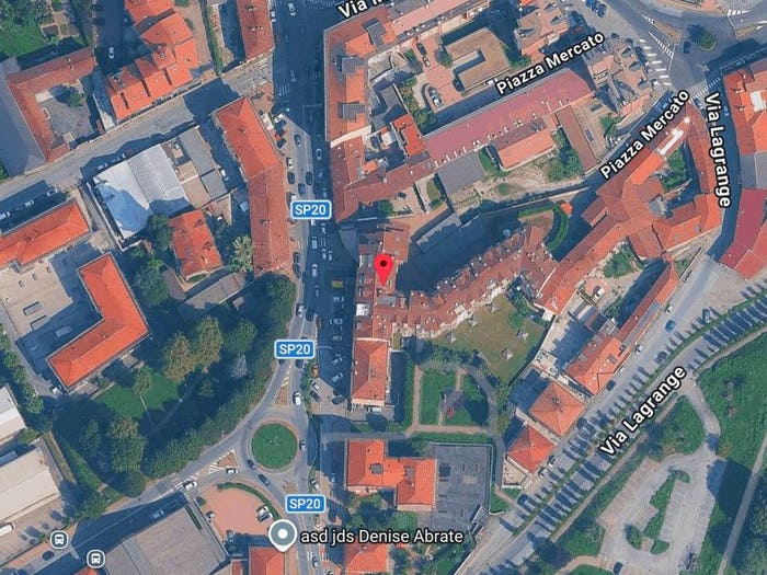 Appartamento con 5 locali in vendita in Str Carignano, Mercato Santa Maria, Moncalieri