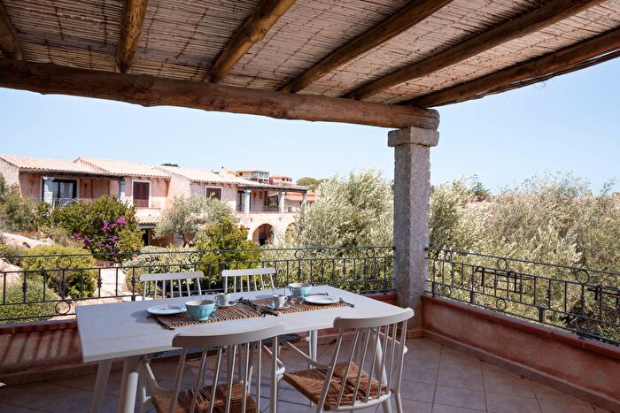 Appartamento trilocale in vendita in San Teodoro Montepetrosu Cala Girgolu, San Teodoro