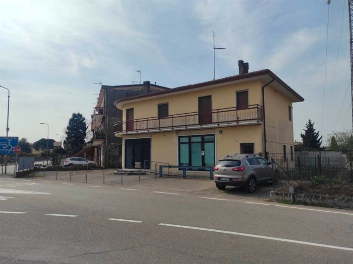 Casa con 6 locali in vendita in Viale Europa, Centro, Monteforte d'Alpone