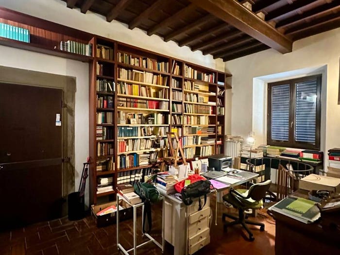 Appartamento con 6 locali in vendita in Via Maggio, Santo Spirito, Firenze