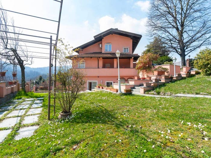 Casa con 6 locali in vendita in Via Torino, Pino Torinese