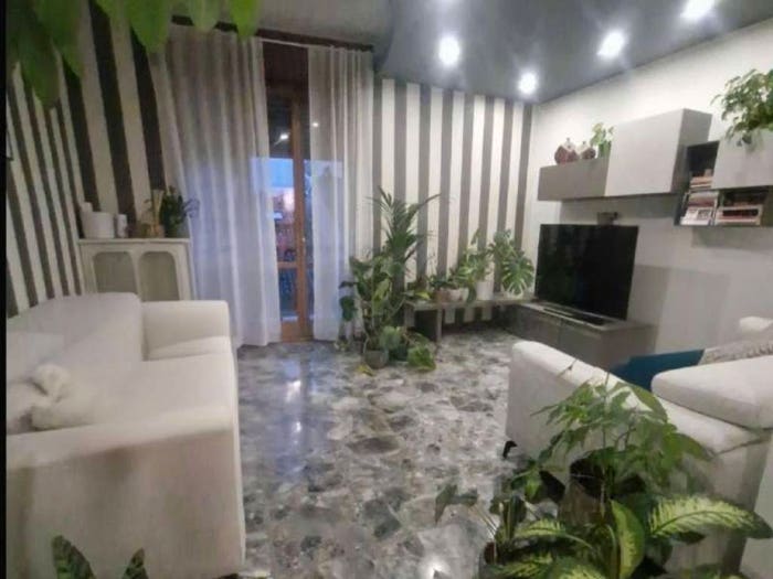 Appartamento quadrilocale in vendita in Via Taverna Ospedale, Piacenza