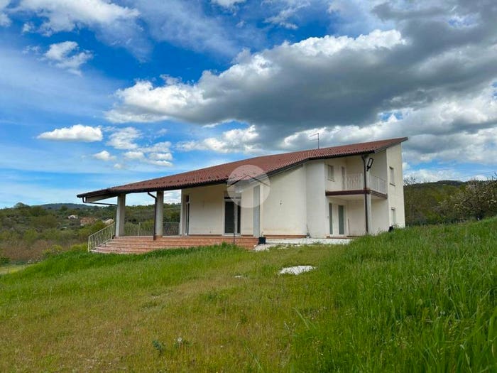 Casa con 6 locali in vendita in Contrada padulo marzano, Mirabello Sannitico