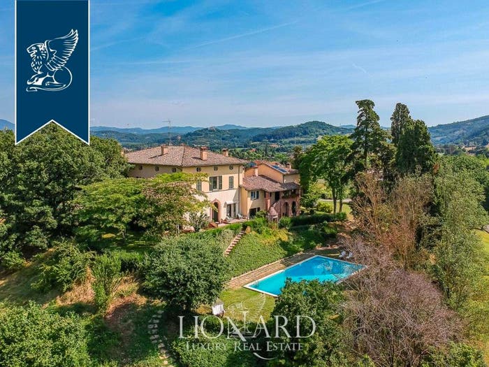 Casa con 6 locali in vendita in Città di Castello