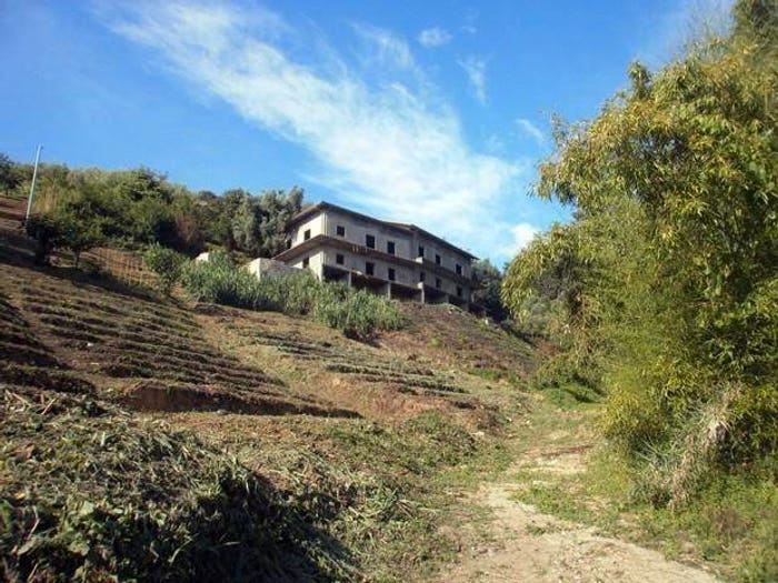 Casa con 6 locali in vendita in Perticata Bonascola Nazzano, Carrara