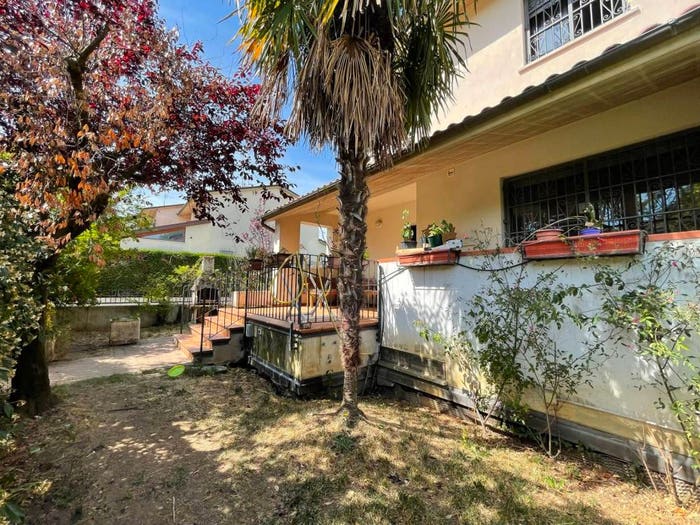 Casa con 6 locali in vendita in Centro, Castel San Pietro Terme
