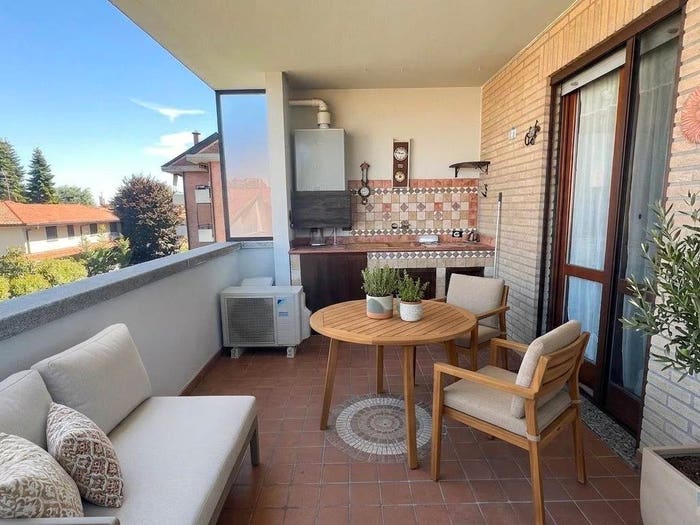 Appartamento con 5 locali in vendita in Via Cesare Battisti, Cesano Maderno