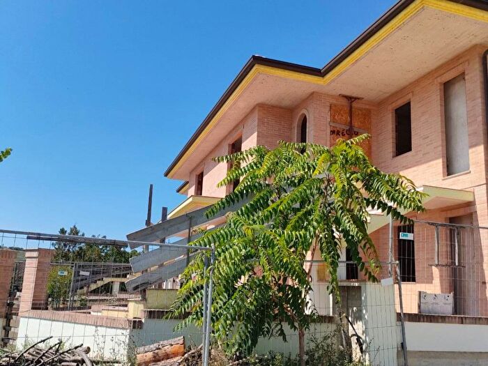 Appartamento trilocale in vendita in Contrada San Martino, Fermo