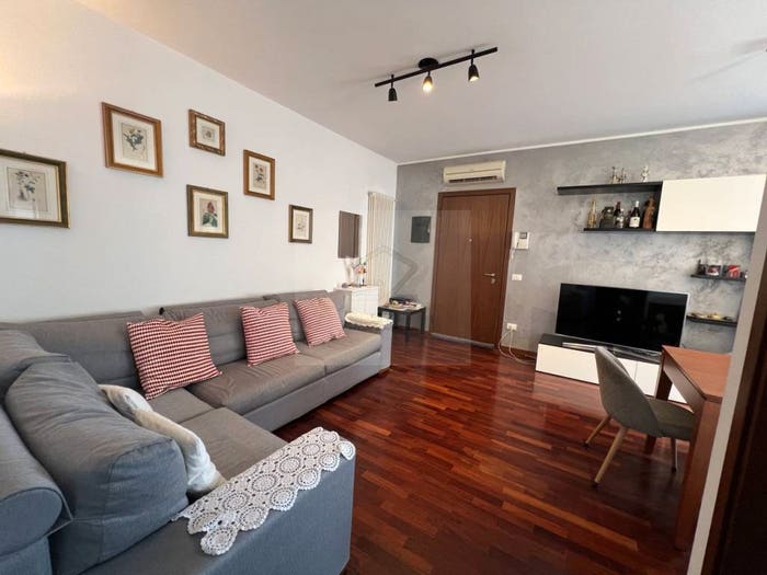 Appartamento con 5 locali in vendita in Via Giovanni Someda, Salboro, Padova
