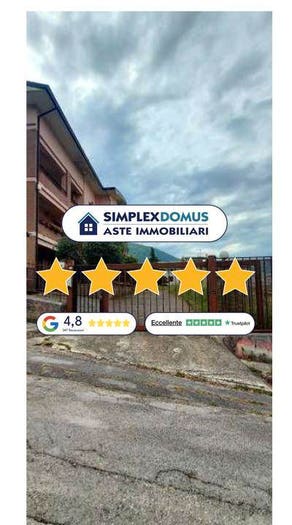 Appartamento con 6 locali in vendita in Breccelle, Forino