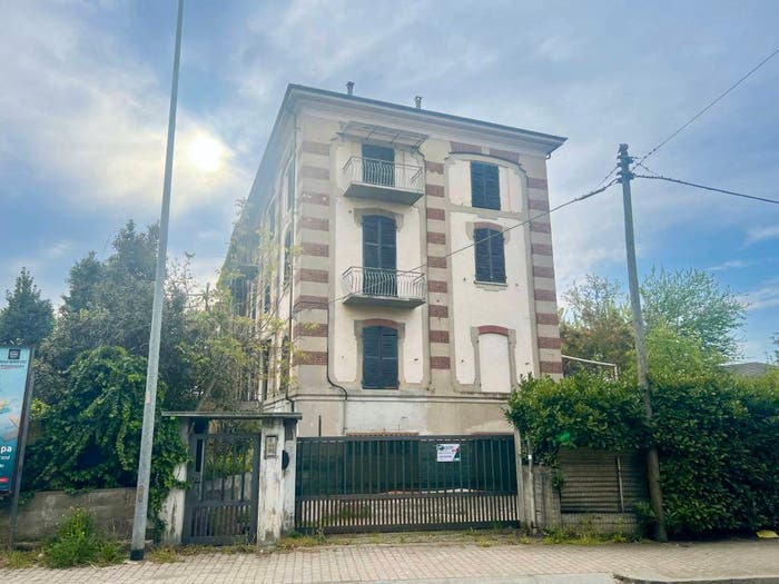 Casa con 6 locali in vendita in Corso Onorio Lisa, Cambiano