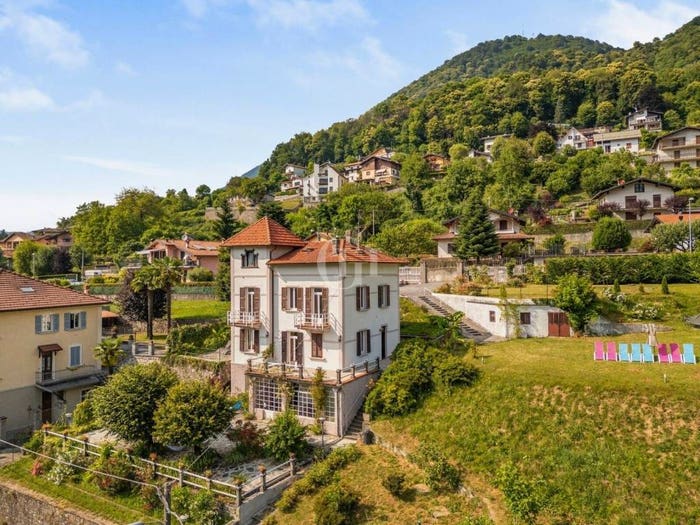 Casa con 6 locali in vendita in Dizzasco Biazzeno, Dizzasco