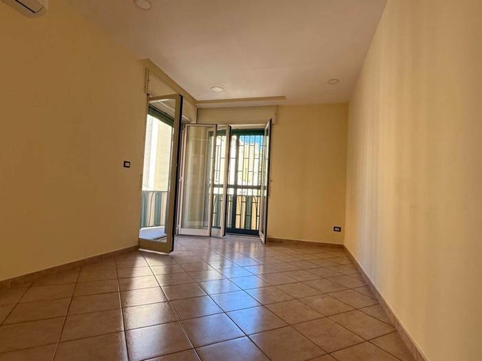 Appartamento trilocale in vendita in Via Ilioneo, Bagnoli, Napoli