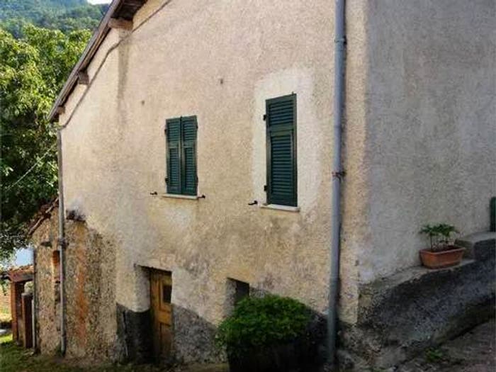 Casa quadrilocale in vendita in Murialdo